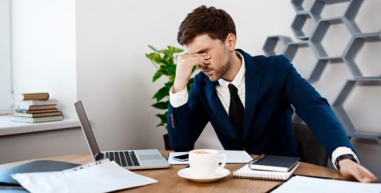 10 Ways to Prevent Employee Burnout: What are the Signs & Causes?