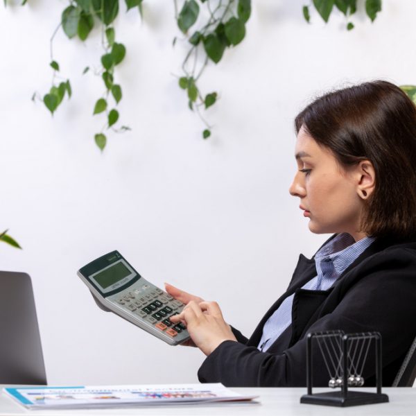 HR Calculating Cost Per Hire